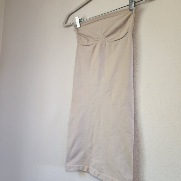 Victoria Secret Women Bodyshape Slip Spandex Sz L light Tan MicroNylon Blend - Picture 4 of 13